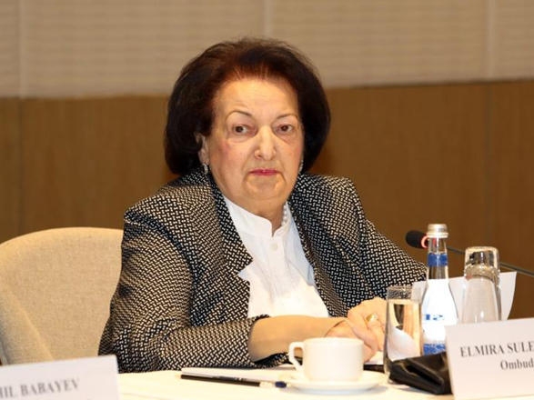 Ombudsman istefası ilə bağlı yayılan xəbərlərə münasibət açıqlayıb