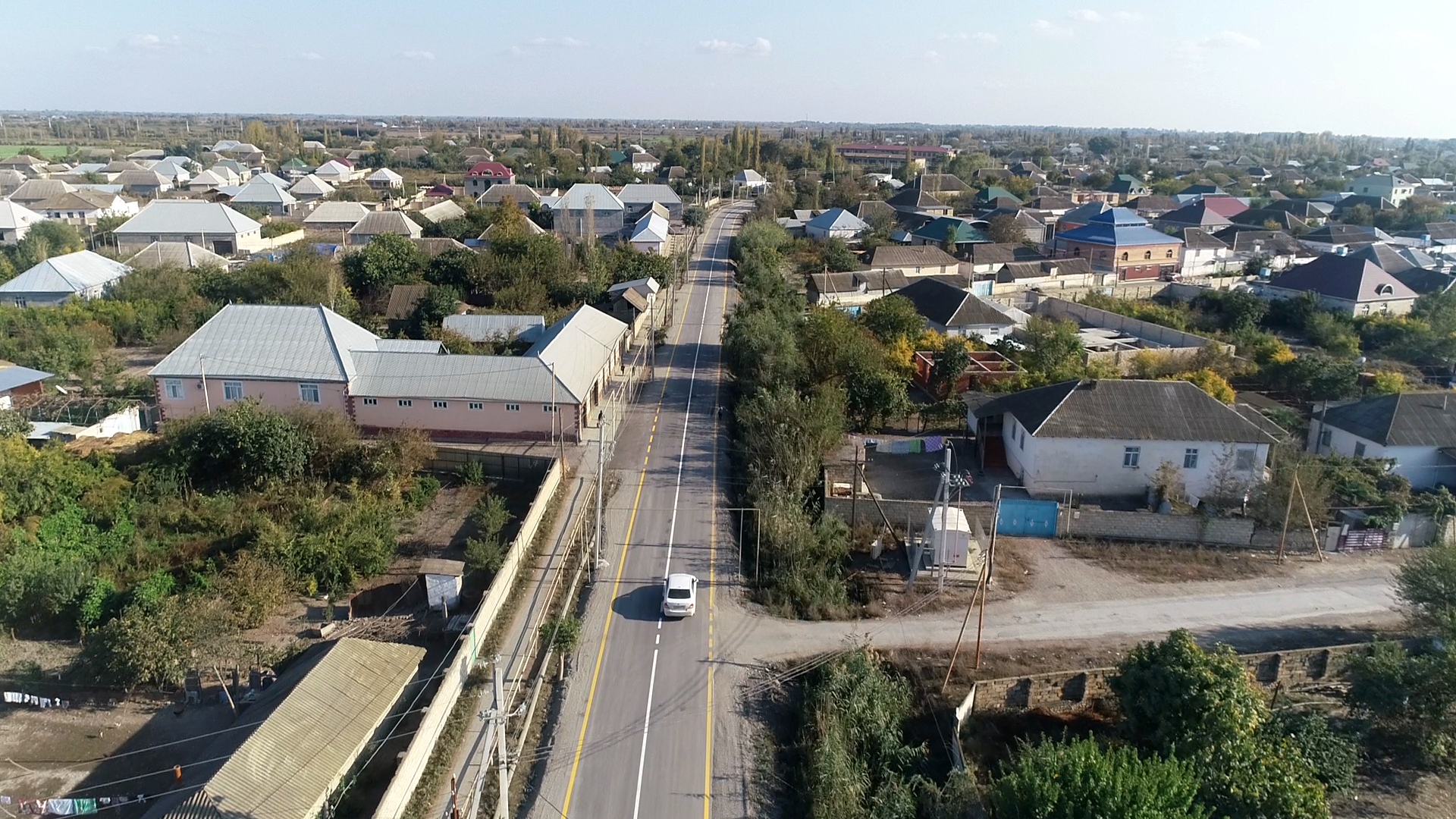 Zərdabda 4 kəndi birləşdirən avtomobil yolu yenidən qurulub (FOTO)