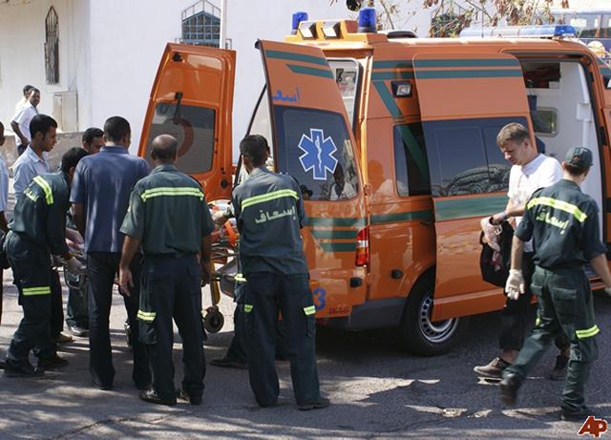 Misirdə mikroavtobus yük maşını ilə toqquşub: 7 ölü, 11 yaralı