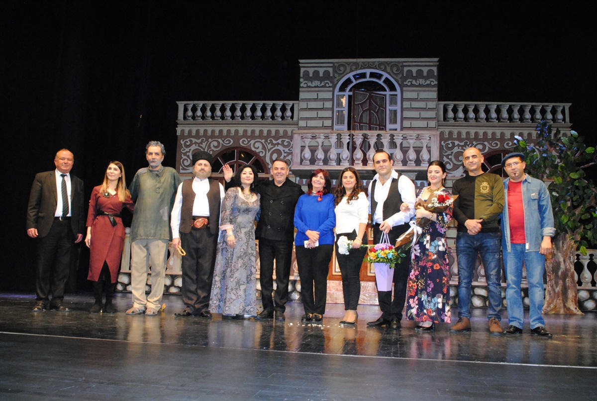 Cəfər Cabbarlı həftəsi çərçivəsində teatr bayramı keçirilir (FOTO)