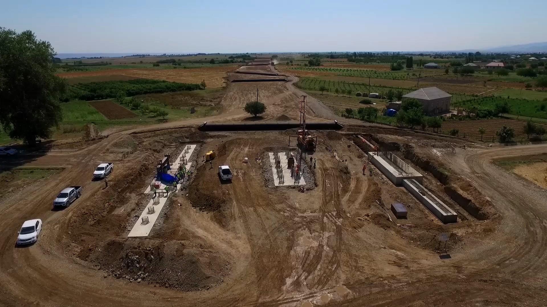 Gəncə-Gürcüstan magistralı genişləndirilir - Zolaqlar artırılır (FOTO)