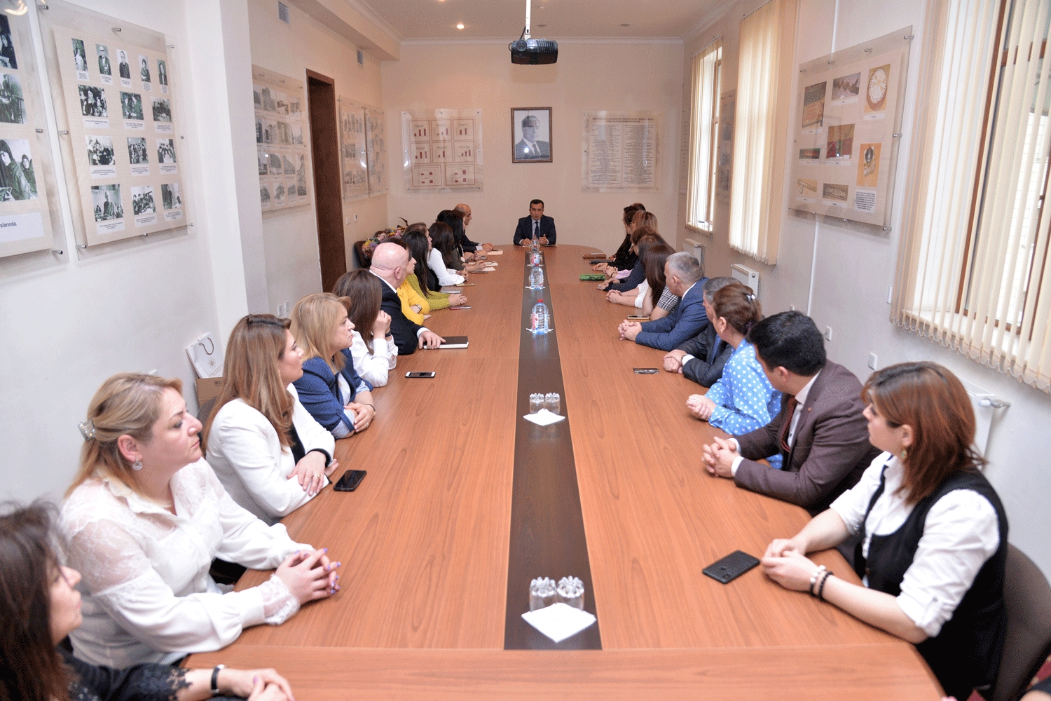 “Ən yaxşı məktəb saytı” müsabiqəsi qaliblərini mükafatlandırıb (FOTO)