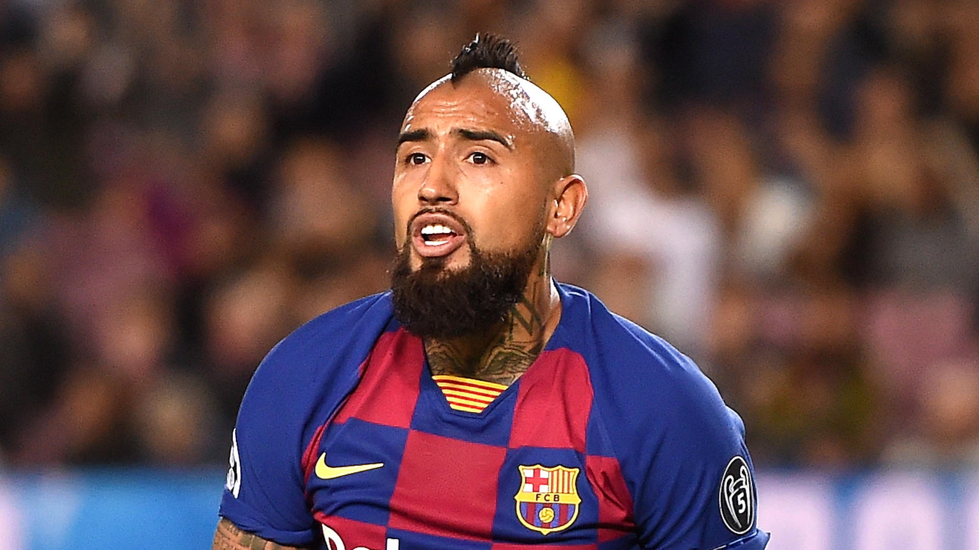 Arturo Vidal ''Barselona''nı məhkəməyə verdi