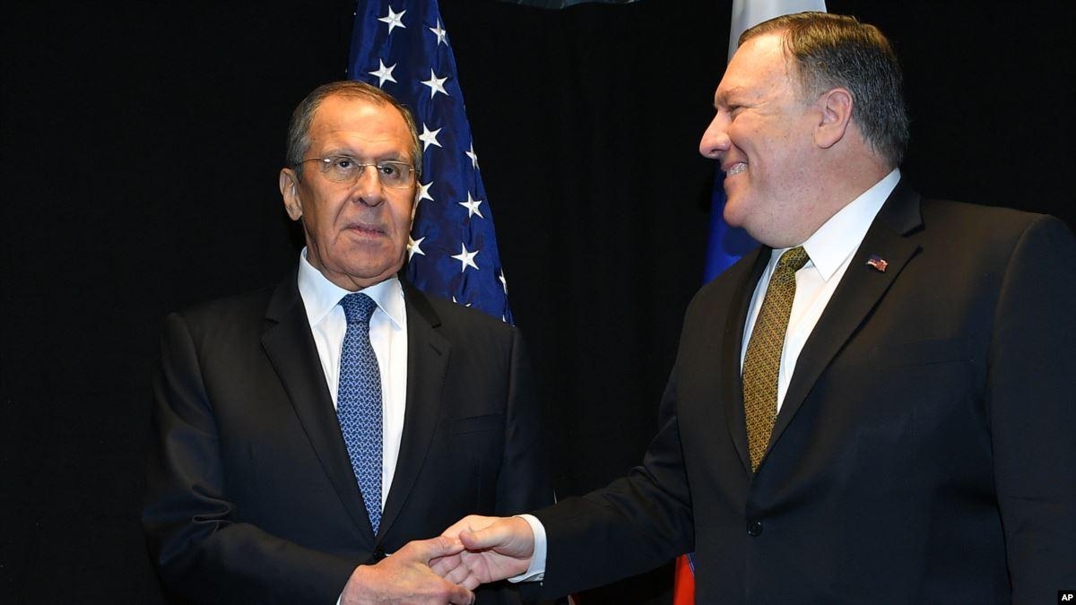 Lavrov-Pompeo görüşü başladı - Soçidə