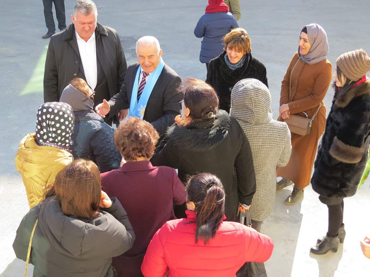 Oqtay Əsədovun vəkilləri məhəllə əraziləri üzrə seçicilərlə növbəti görüşlər keçiriblər (FOTO)