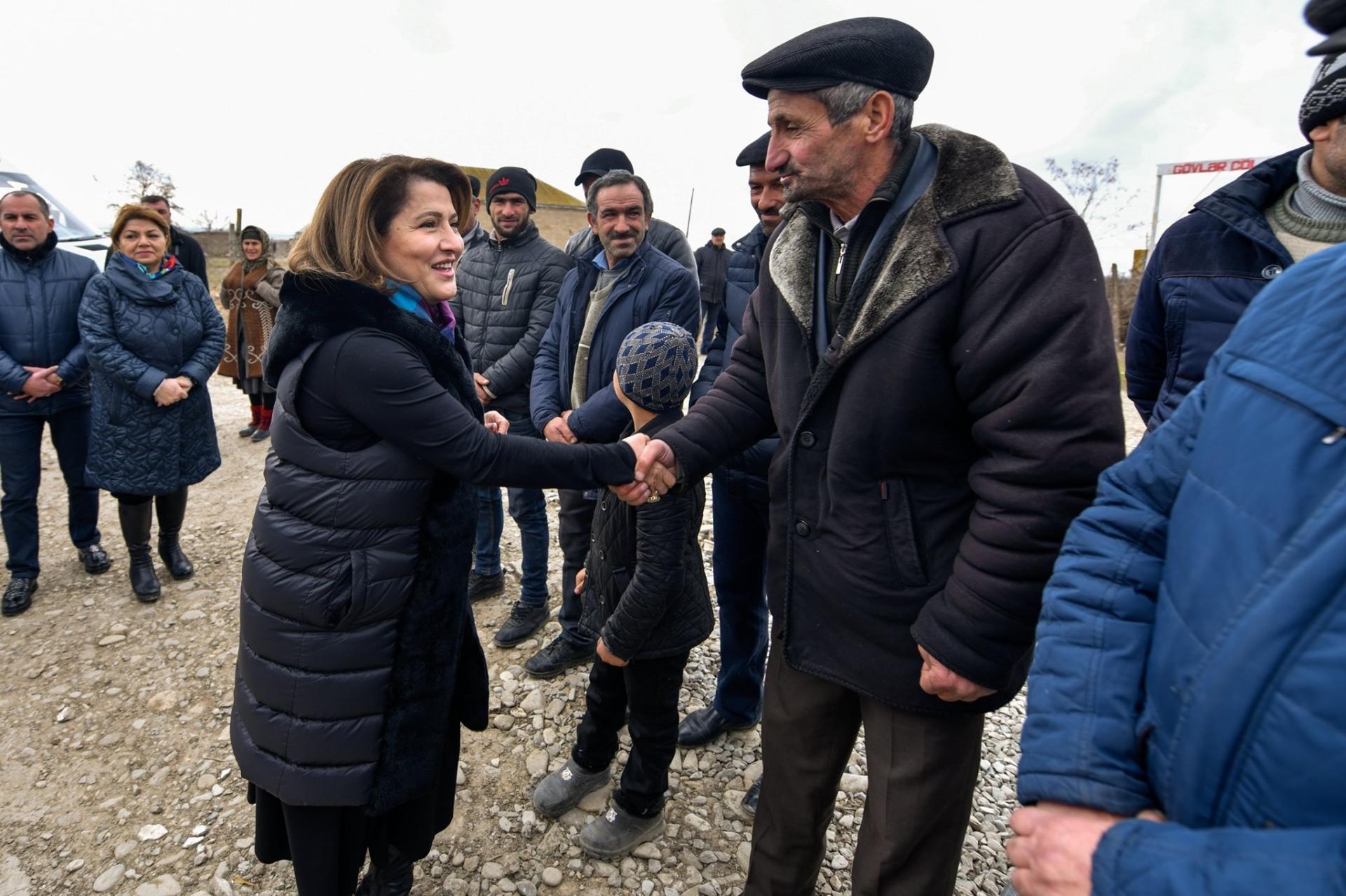 Deputatlığa namizəd Tamam Cəfərovanın seçki kampaniyası uğurla davam edir (FOTO)