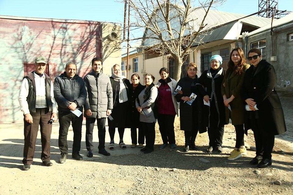 Naqif Həmzəyevin Gəncənin Gülüstan qəsəbəsində seçicilərlə görüşləri davam edir (FOTO/VİDEO)