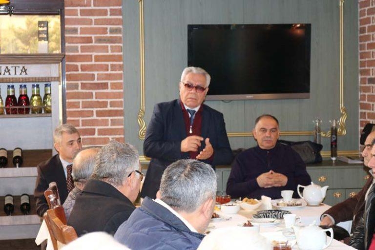 Ziyad Səmədzadə Nəsimi rayonunun bir qrup sakini ilə görüşüb (FOTO)