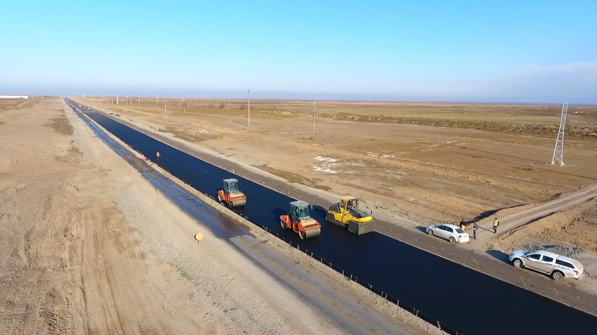 Bəhrəmtəpə-Biləsuvar avtomobil yolunun yenidən qurulması bu il yekunlaşacaq (FOTO)