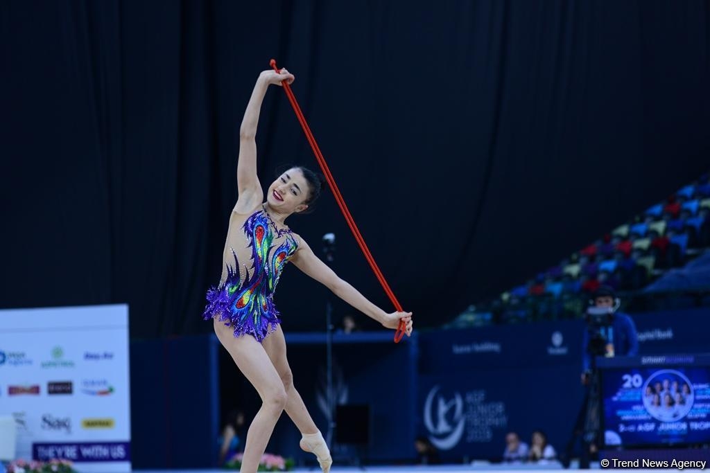 Azərbaycanlı gimnast Nərminə Səmədova II AGF Junior Trophy beynəlxalq turnirində bürünc medal qazanıb