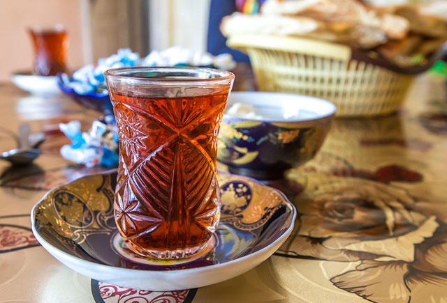 Sabirabadda çay evi yanıb