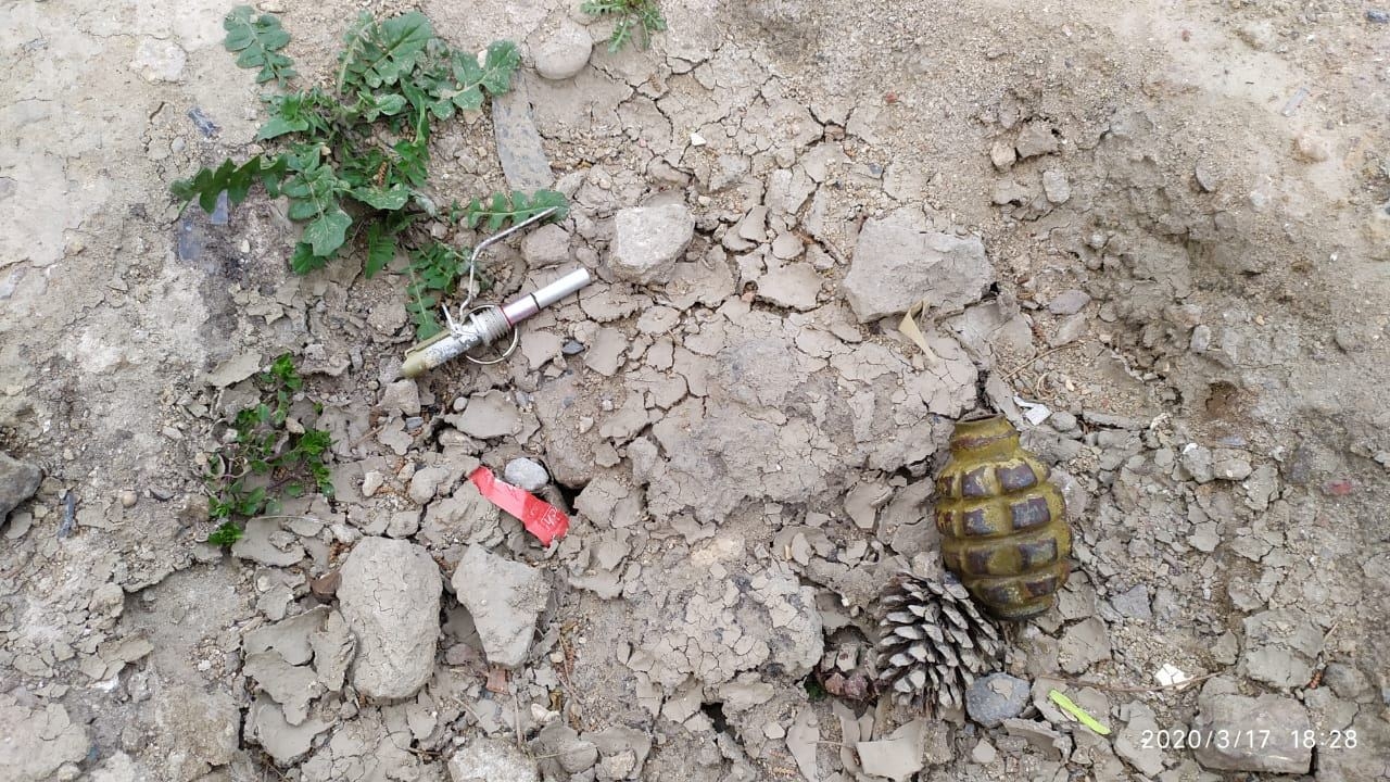 Bakıda əl qumbarası aşkar olunub (FOTO)