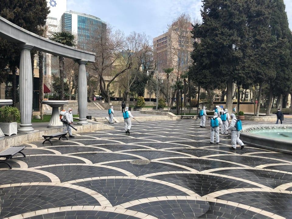 Bakıda gündə iki dəfədən az olmayaraq dezinfeksiya işləri aparılır