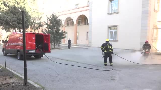 FHN Bakının müxtəlif ərazilərində dezinfeksiya işləri aparır (FOTO/VİDEO)