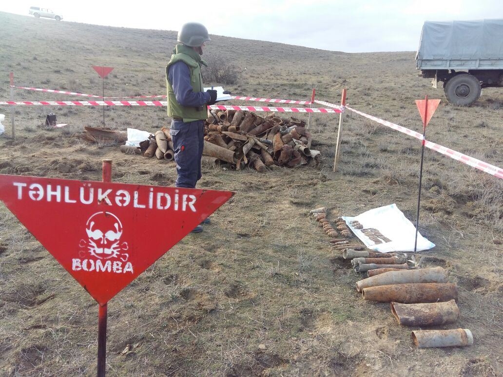 ANAMA geniş miqyaslı mina təmizləmə əməliyyatlarını müvəqqəti dayandırıb (FOTO)