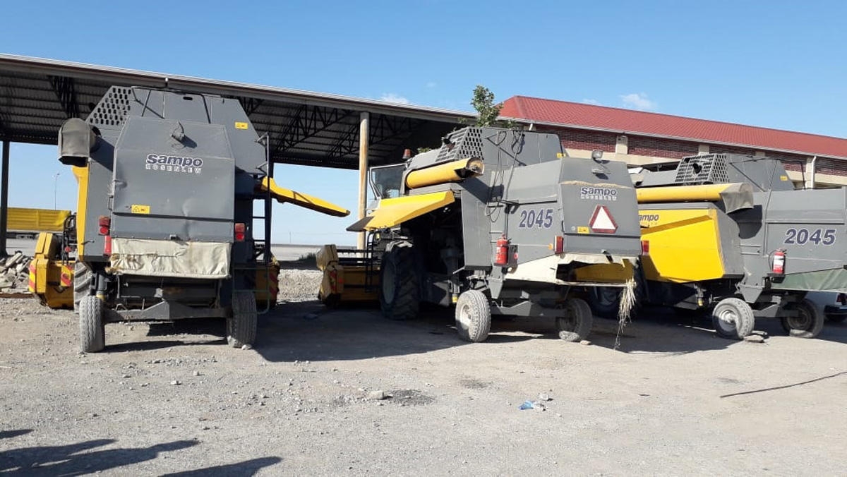 Rayonlarda traktor və kombaynlarla bağlı reydlərə başlanılıb (FOTO)