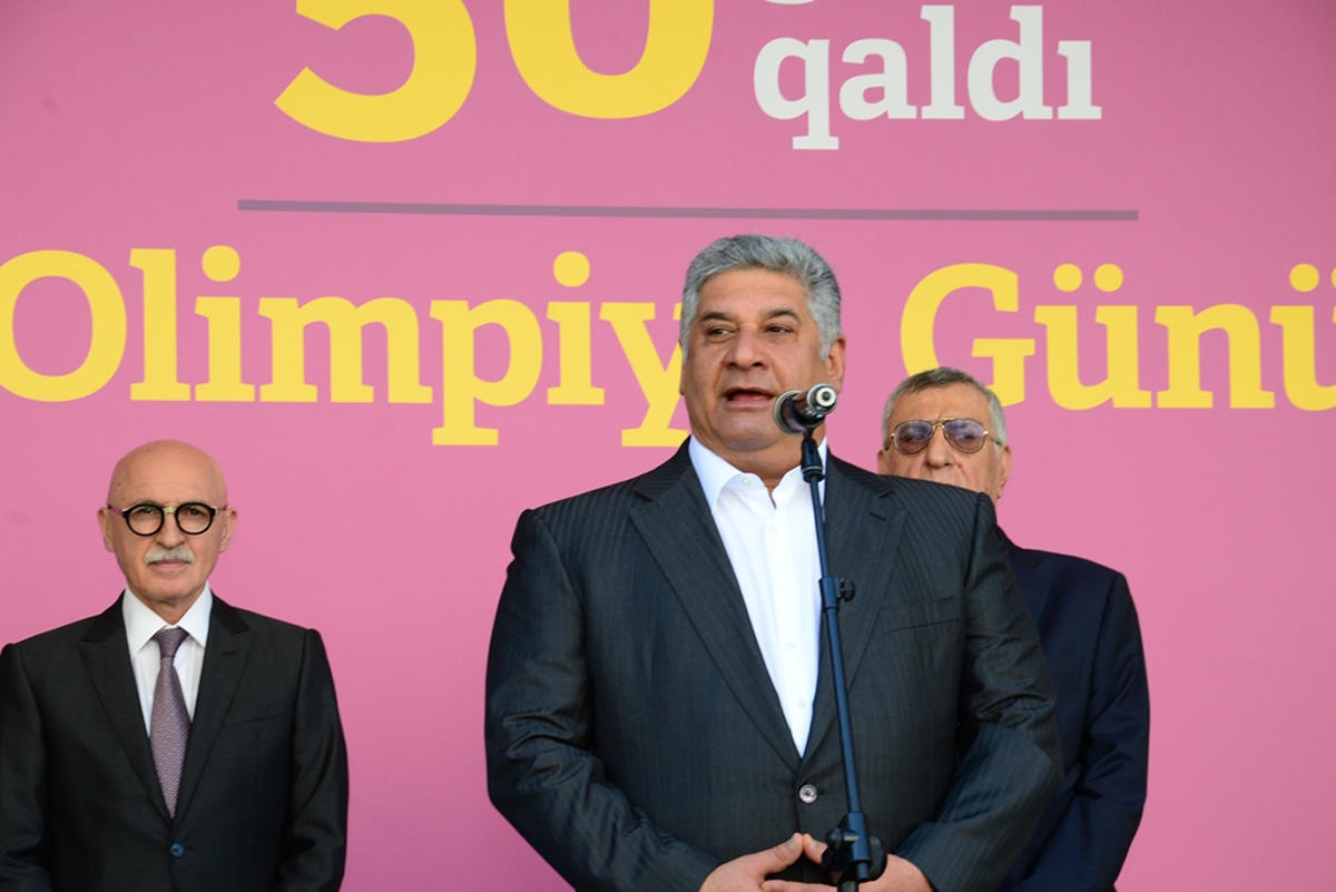 Nazir 50 gün sonra Azərbaycanda baş tutacaq Avropa Gənclər Yay Olimpiya Festivalına hazırlıqdan danışdı (FOTO)