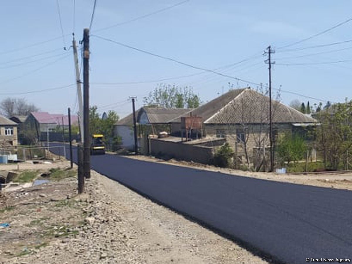 Tovuzda avtomobil yolları əsaslı şəkildə yenidən qurulur (FOTO)