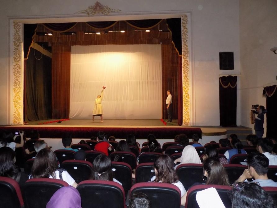 Lənkəranda Beynəlxalq Teatr Festivalı işə başlayıb (FOTO)