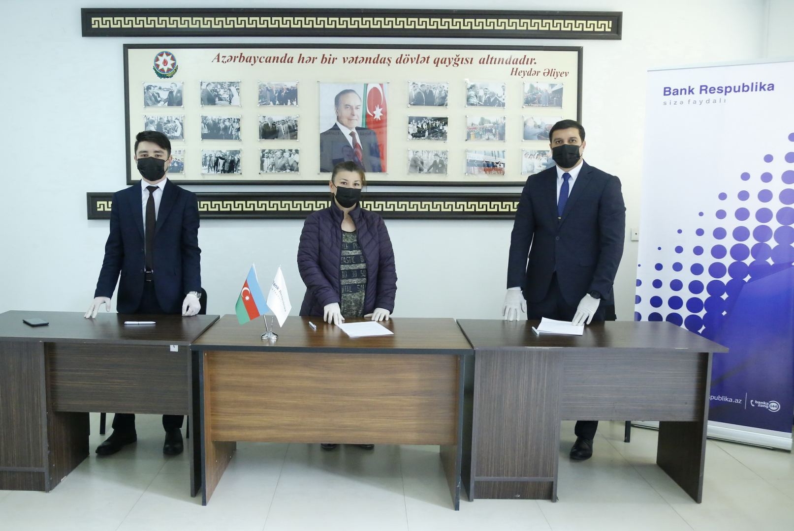 Heydər Əliyevin anadan olmasının 97-ci ildönümündə Bank Respublika həssas əhali qruplarına dəstək oldu (FOTO)