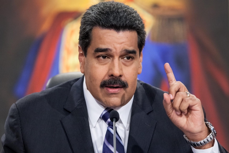 Maduro Kolumbiya ilə sərhədi açmaq əmrini verdi