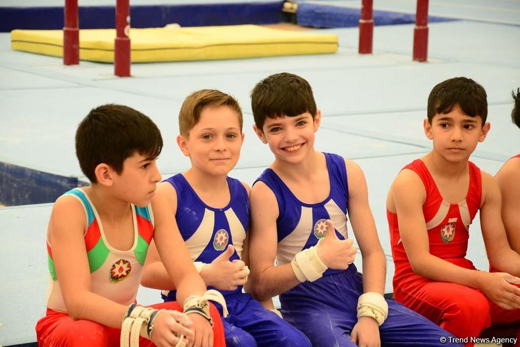 İdman gimnastikası üzrə Bakı çempionatı və Azərbaycan birinciliyində bir neçə kateqoriya üzrə qaliblər müəyyənləşib