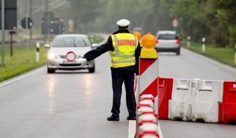 Avstriya üç ölkə ilə sərhədləri açır