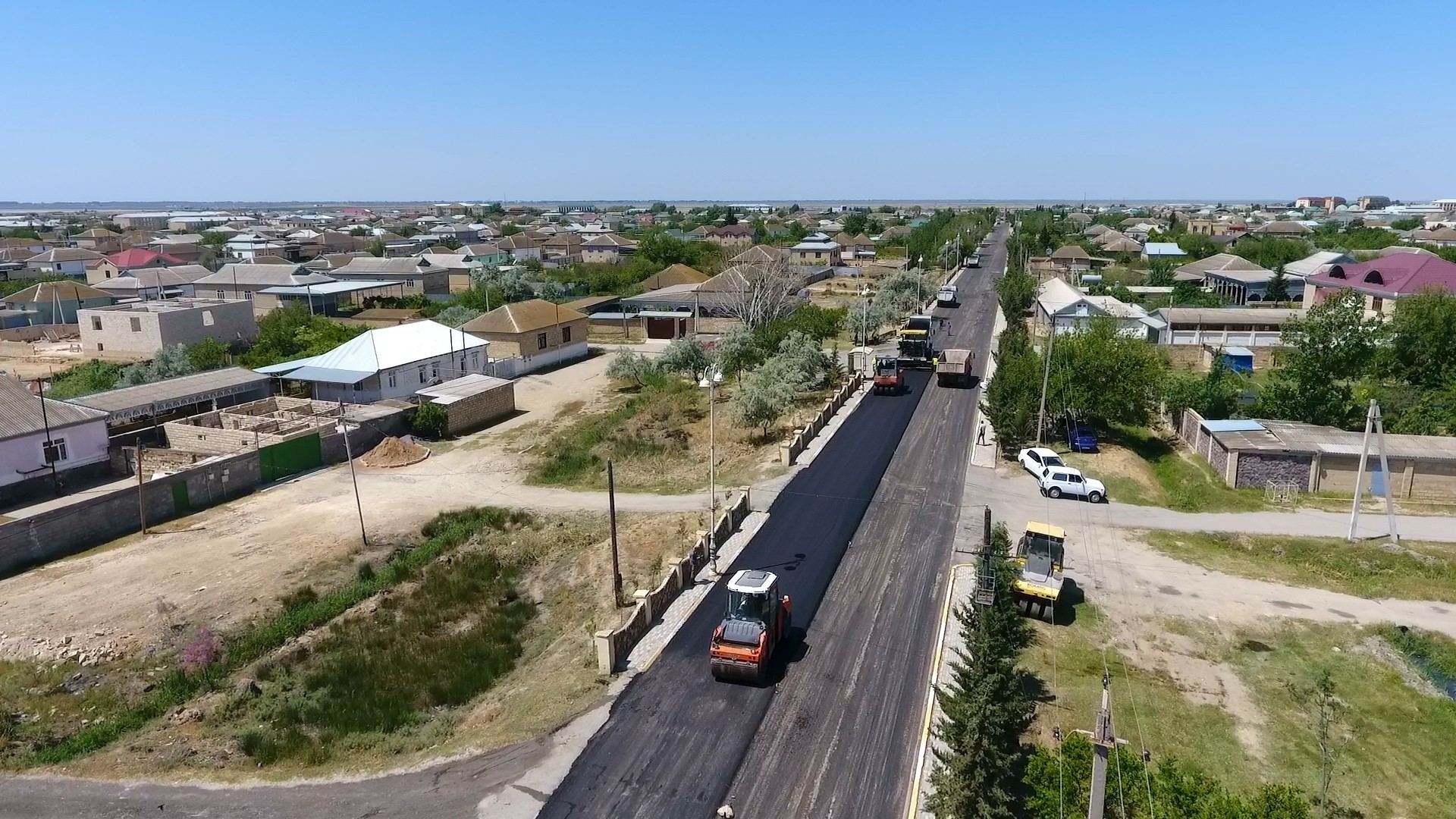 32 min əhalinin istifadə etdiyi Hacıqabul-Muğan avtomobil yolu yenidən qurulur (FOTO)