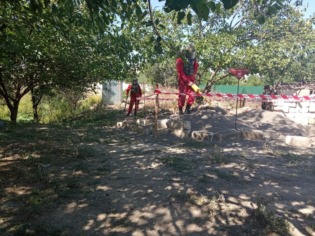 Tovuzda daha bir top mərmisinin qalıqları tapıldı (FOTO)