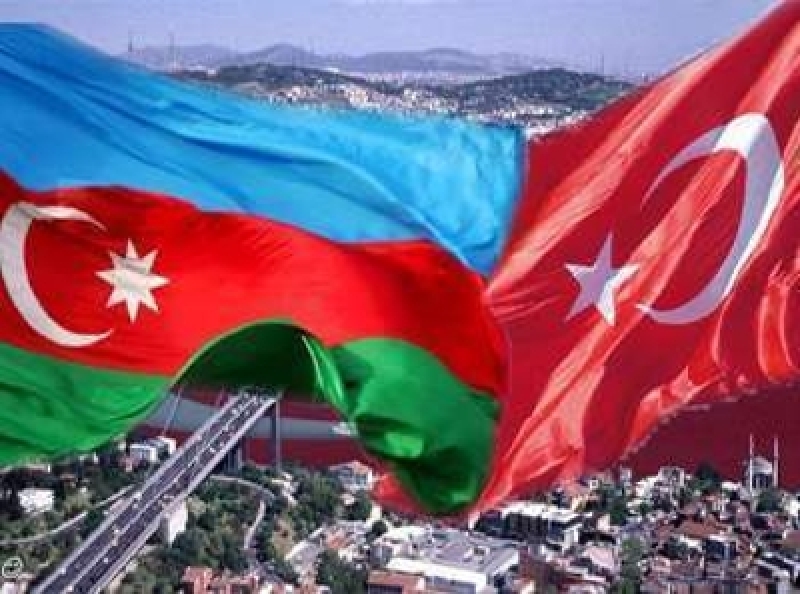 Azərbaycan və Türkiyə arasında iqtisadi əməkdaşlıq məsələləri müzakirə edilib