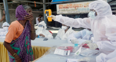 Hindistanda koronavirusa yoluxanların sayı 2 milyon nəfəri keçib