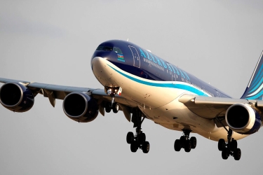 AZAL Bakıdan Dehliyə ilk birbaşa aviareysi həyata keçirib