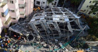 Hindistanda çökən binanın dağıntıları altından 60 nəfər xilas edildi