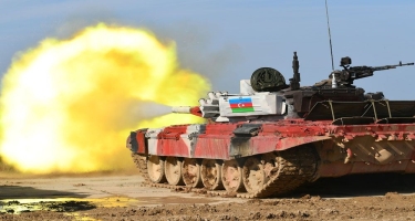Azərbaycan tankçıları “Tank biatlonu” müsabiqəsində final mərhələsinə yüksəlib (FOTO)