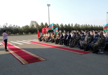 Gəncədə Bakının azad edilməsinin 102-ci ildönümü ilə əlaqədar tədbir keçirilib (FOTO)