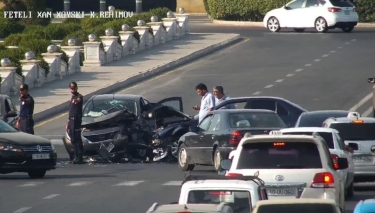 Bakıda yol qəzası olub, nəqliyyatın hərəkətində sıxlıq var (FOTO)