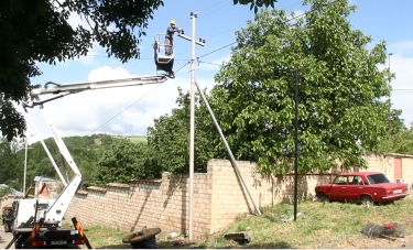 Şamaxının Çuxuryurd kəndində elektrik təsərrüfatı yenilənib (FOTO)