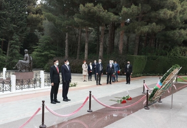 Xaricdə Yaşayan Türklər və Əqrəba Topluluqları İdarəsinin sədri Bakıya gəlib (FOTO)