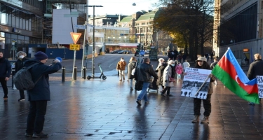 Helsinkidə erməni terroruna etiraz edilib (FOTO)