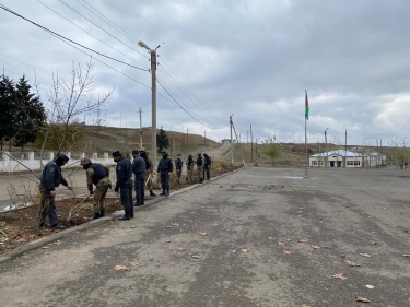 Cəbrayılda Heydər Əliyevin anım günü ilə bağlı ağacəkmə aksiyası keçirilib (FOTO)