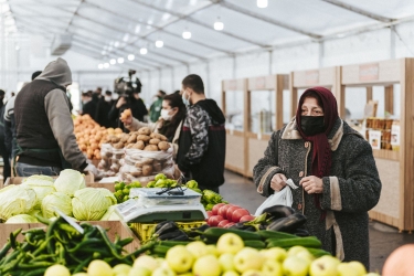 “Kənddən şəhərə” qış yarmarkası fəaliyyətə başlayıb (FOTO)