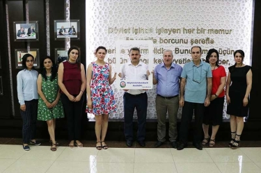 Azərbaycan Universitetindən “Köçkünlərlə bərabərik” aksiyasına dəstək (FOTO)