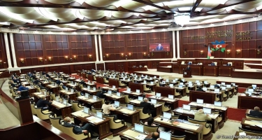 Daha bir qanun layihəsi Milli Məclisin plenar iclasına tövsiyə olundu (FOTO)