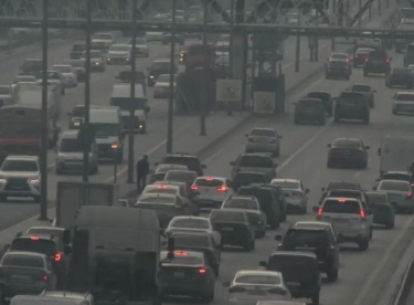 Bakıda daha bir yol qəzası: Tıxac yaranıb