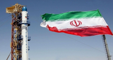 İran peykdaşıyıcısını orbitə çıxardıb (VİDEO)