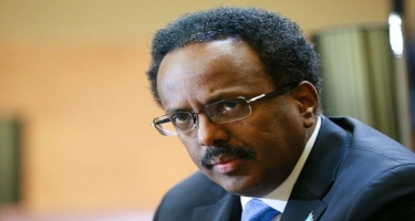Somali prezidenti parlamenti siyasi böhrana müdaxilə etməyə çağırıb