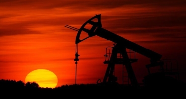 Azərbaycan neftinin qiyməti 62 dolları ötüb