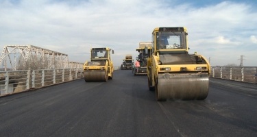 Şimal-qərb istiqamətində yeni yolun və körpülərin inşasına başlanılıb (FOTO)