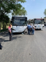 Bakıda avtobusun iştirakı ilə baş verən qəzanın TƏFƏRRÜATI (FOTO)