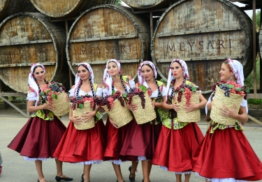 Şamaxı çariçası, hava şarı, əfsanəvi şou - I Azərbaycan Üzüm və Şərab Festivalı (VİDEO/FOTO)